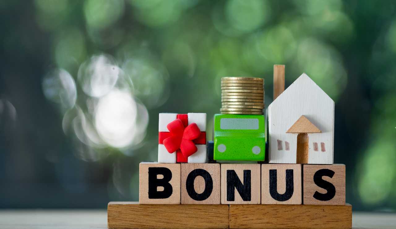 Ti spetta di diritto un BONUS € 4.900, direttamente sul tuo conto corrente | Non ti chiedono nemmeno l’ISEE