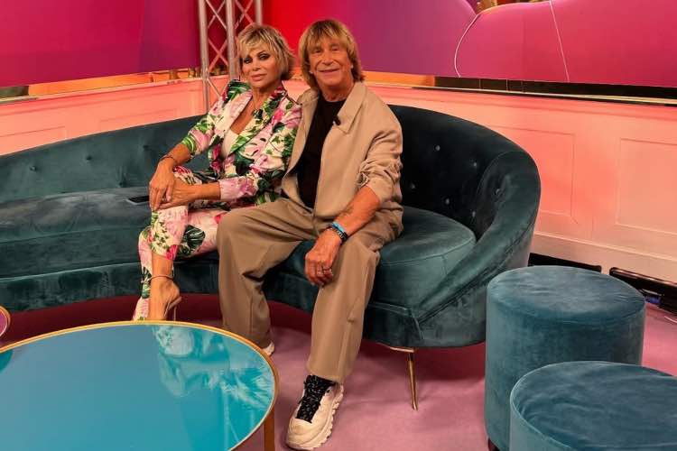 Carmen Russo e Enzo Paolo Turchi - fonte_instagram - LaSvolta.it