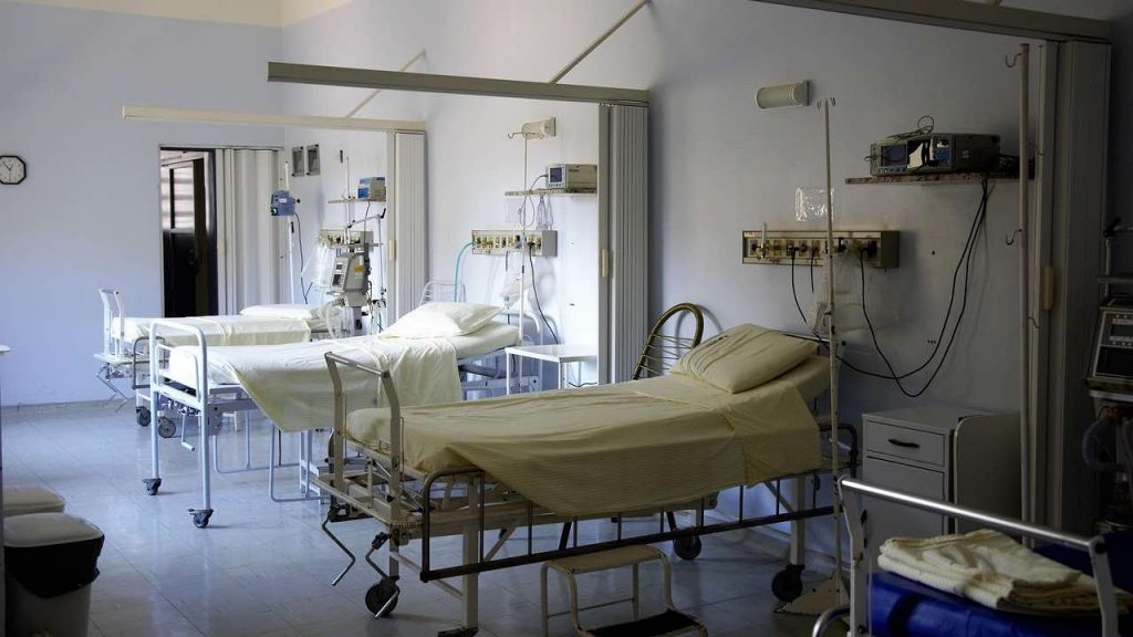 Ospedale - fonte_pixabay - LaSvolta.it