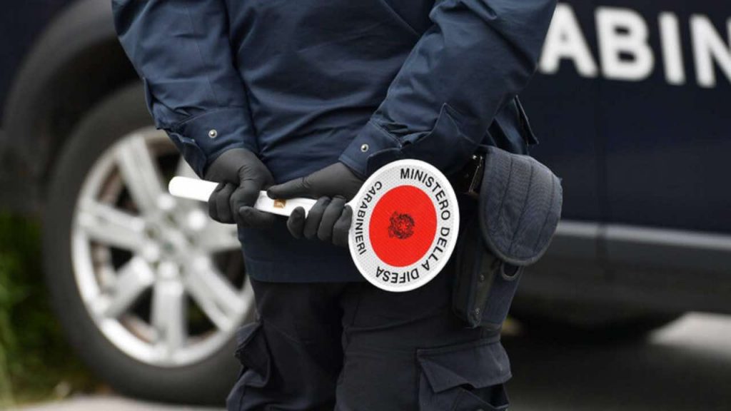 Posto di blocco - fonte_Ansa - LaSvolta.it