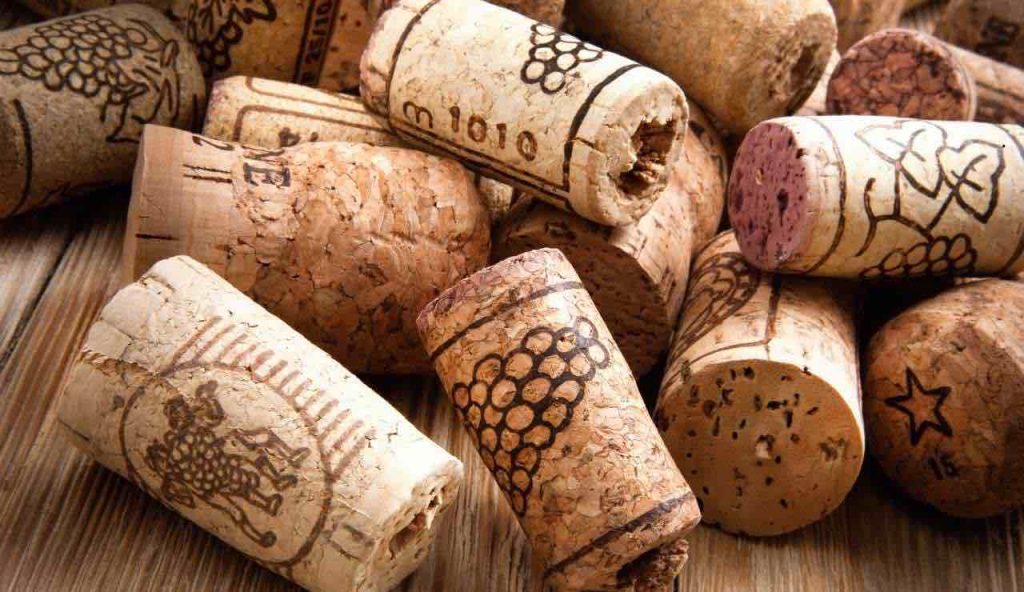 Tappi di sughero - fonte_Canva - LaSvolta.it